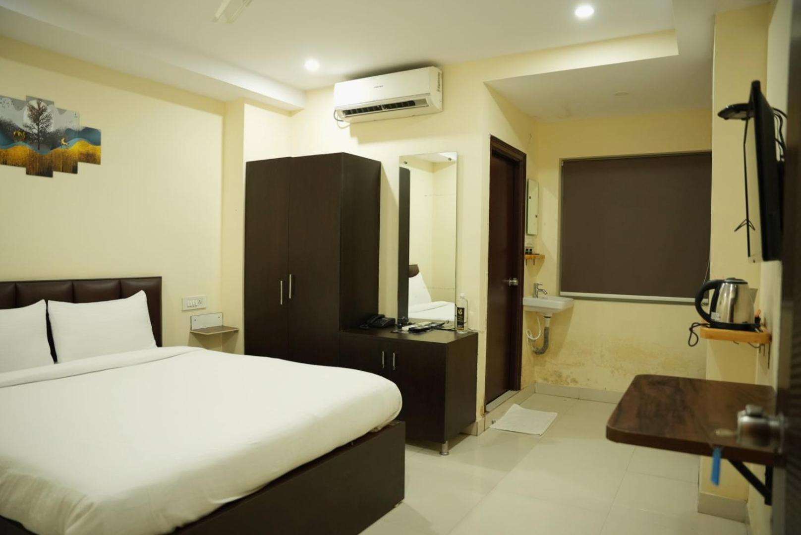 Da Lara Suites Kondapur  Kültér fotó