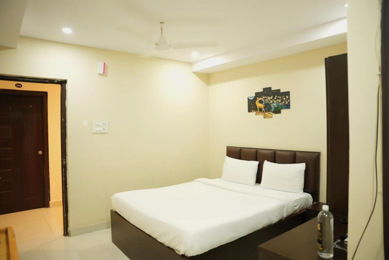 Da Lara Suites Kondapur  Kültér fotó