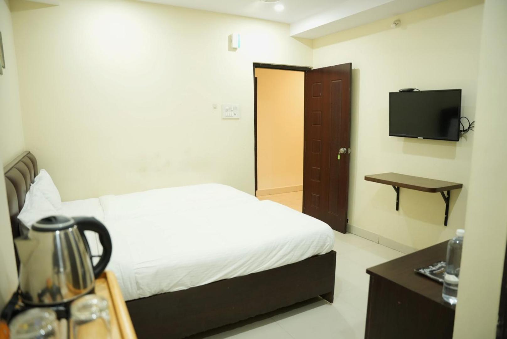 Da Lara Suites Kondapur  Kültér fotó