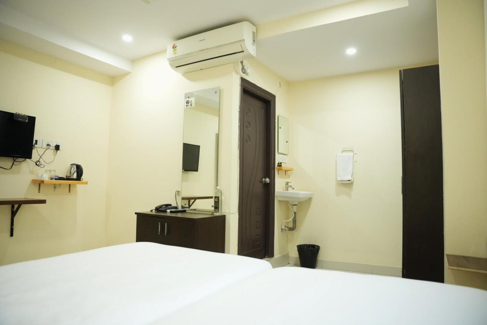 Da Lara Suites Kondapur  Kültér fotó